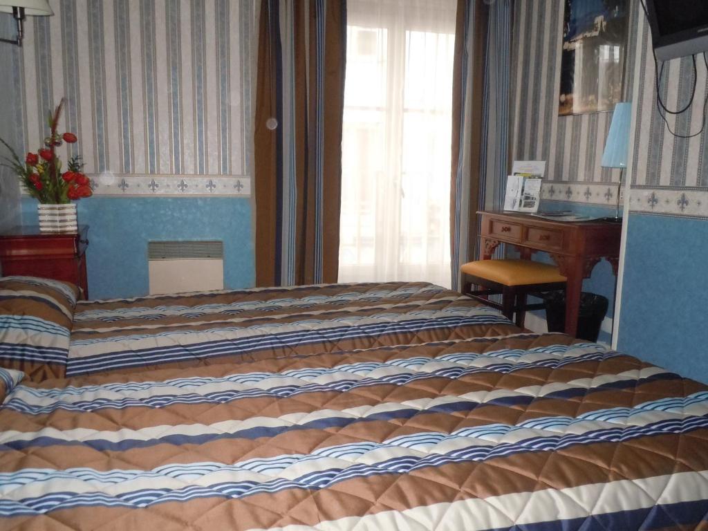 Hotel La Croix Blanche Montrichard Camera foto